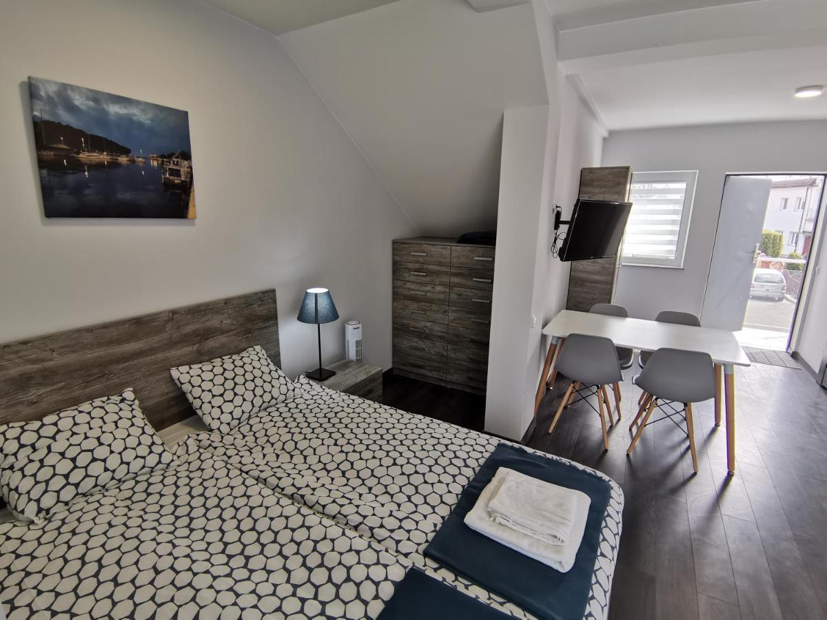 Apartamenty Portowy Treptower Deep Exterior foto